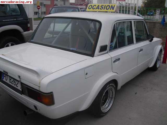 Seat 124 con motor 2000