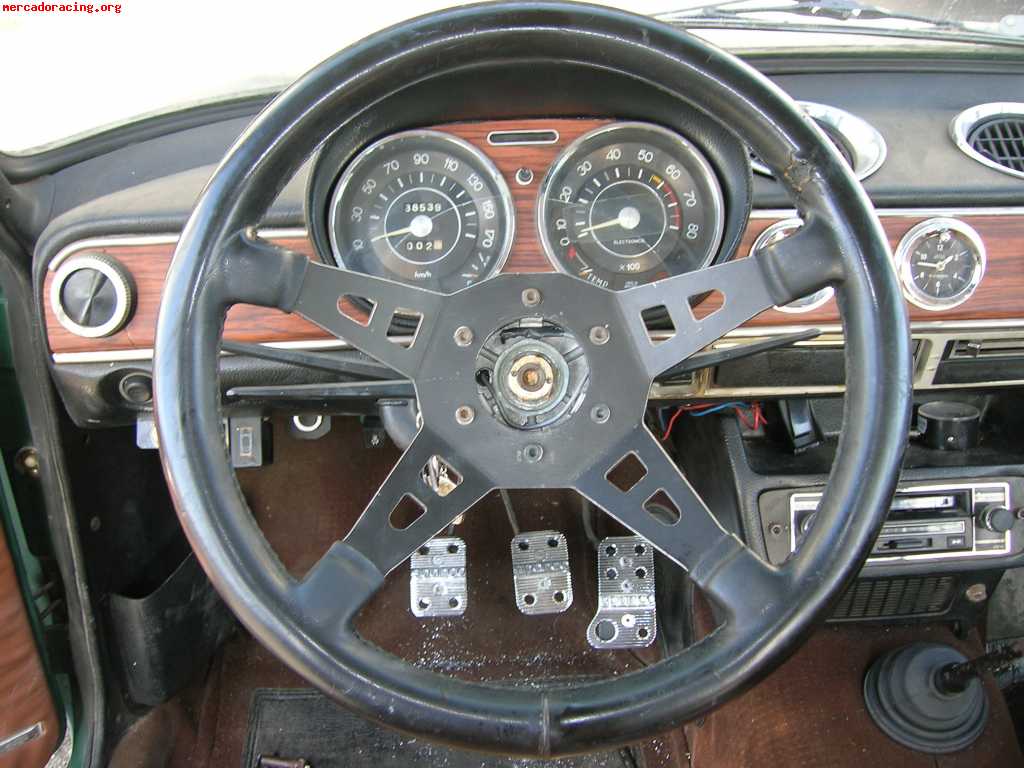 Compro volante ranz o nardi de tres radios diametro 362 en a