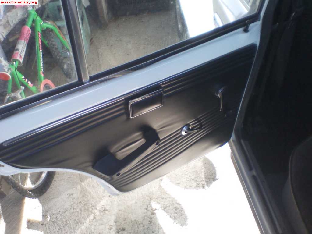 Seat 124 motor 2000