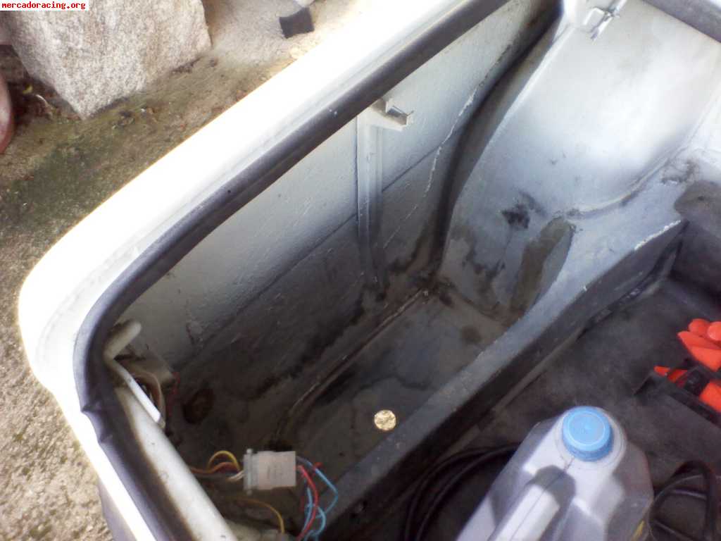 Seat 124 motor 2000
