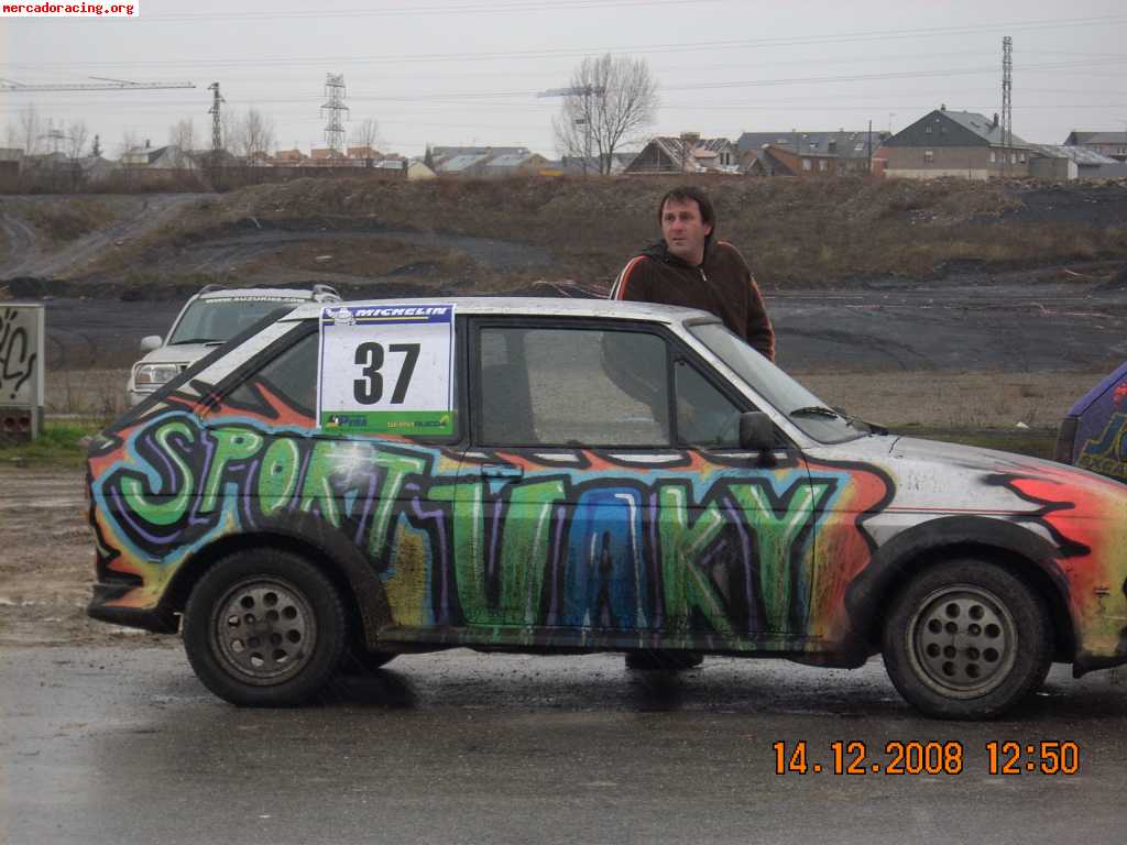 Cambio ford fiesta xr2 año 84 , mas otro para piezas, mas un