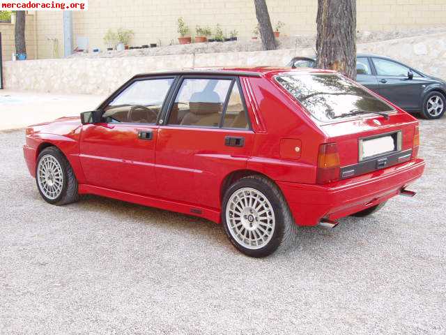 Lancia delta integrale 16v