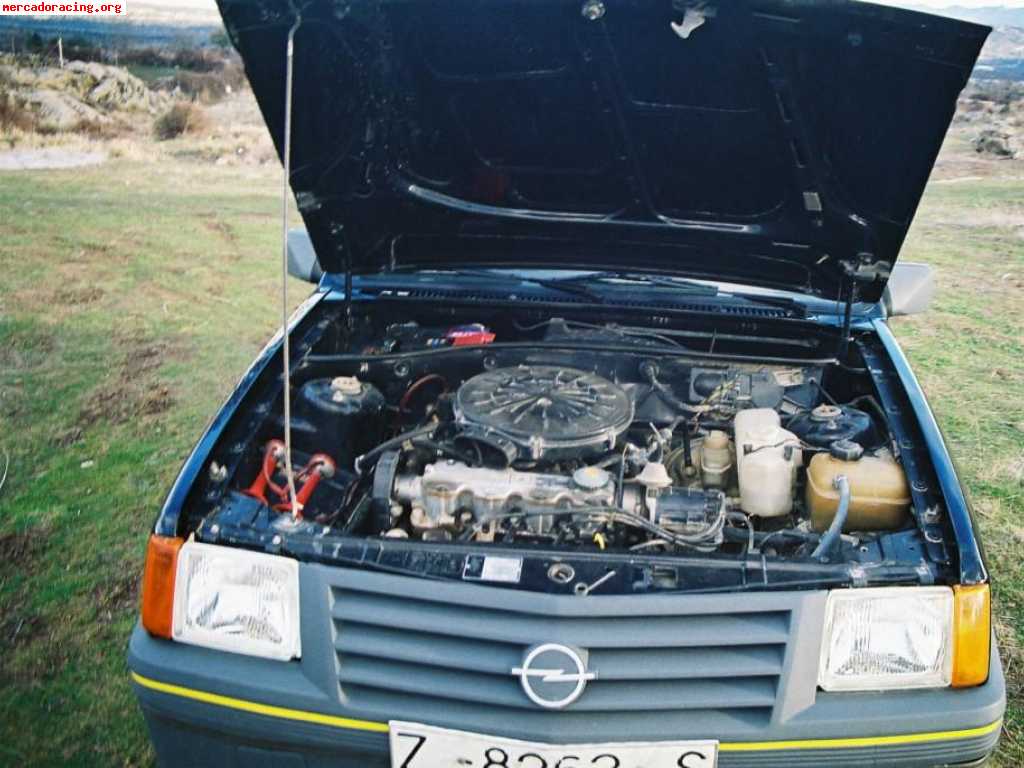 Vendo opel corsa 1.3 sr