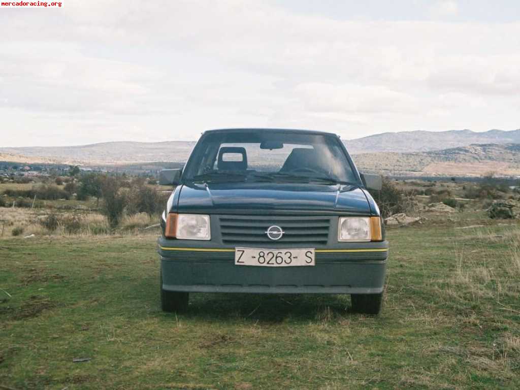 Vendo opel corsa 1.3 sr