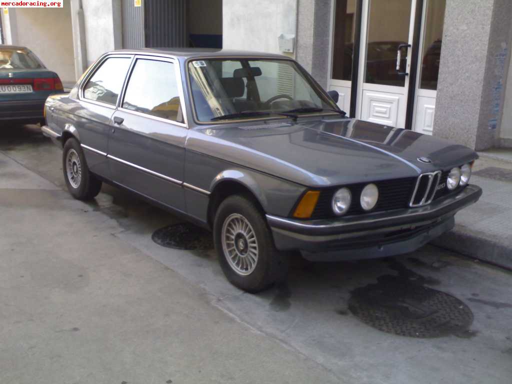 Vendo bmw 323 e 21