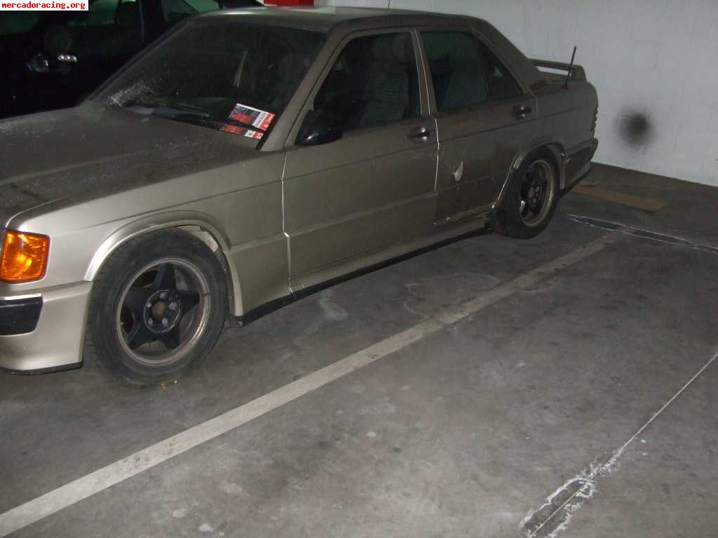 Vendo o cambio por coche de calle , furgoneta , mercedes 190