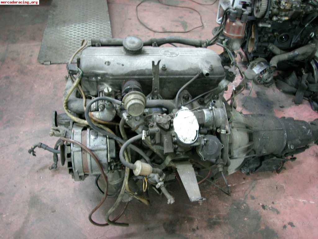 Vendo 2 motores de bmw 320 e21 6 cilindros