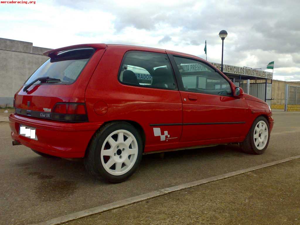 Clio 16v de capricho