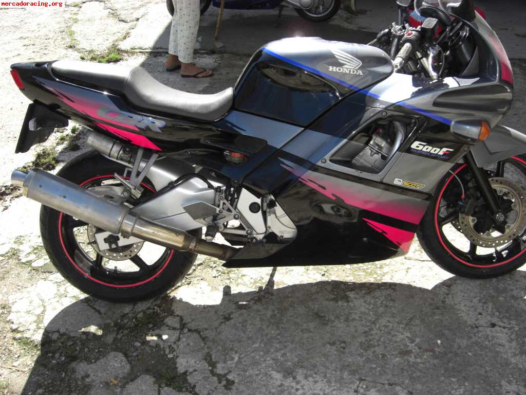 Vendo o canbio por bmw esta cbr