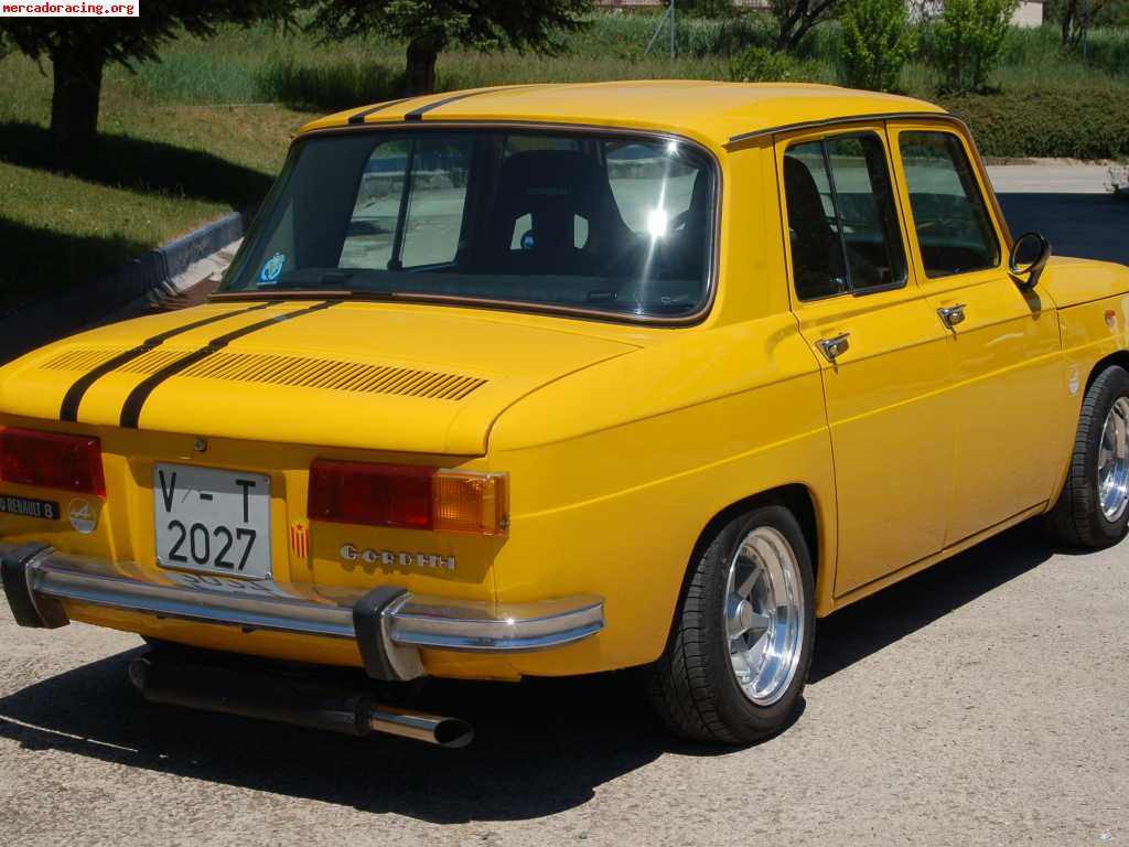 Renault 8 de 1976 con motor de r-12ts.