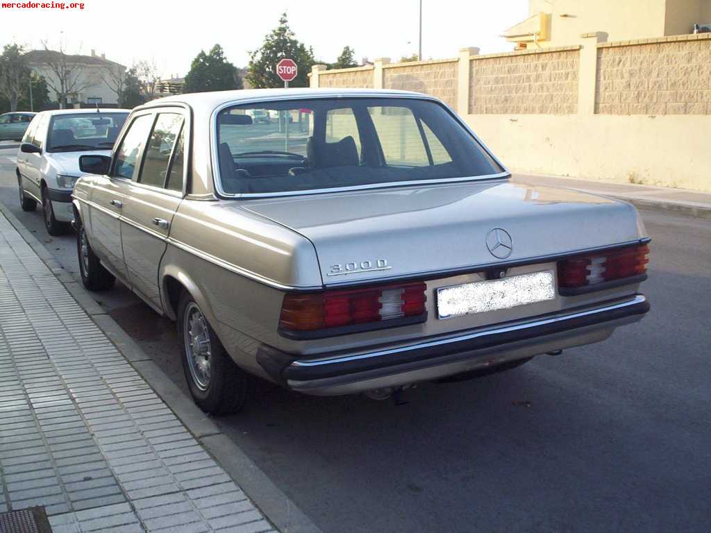 Mercedes benz 300d w123