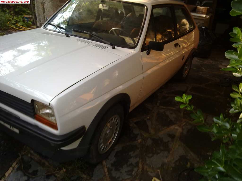 Ford fiesta mk1 recien pintado 950€