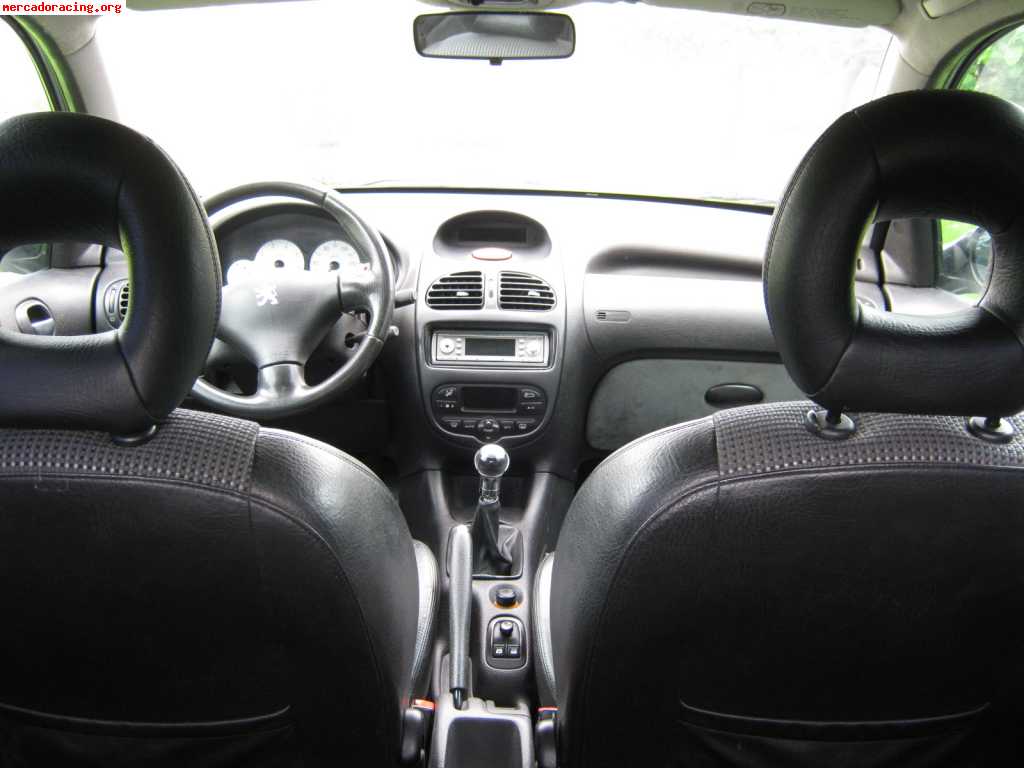 Peugeot 206 gti 2002