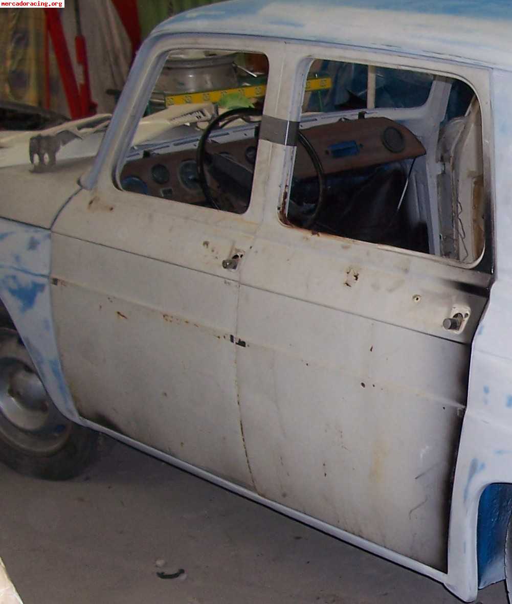 Se venden puertas,capot,traseras de renault 8