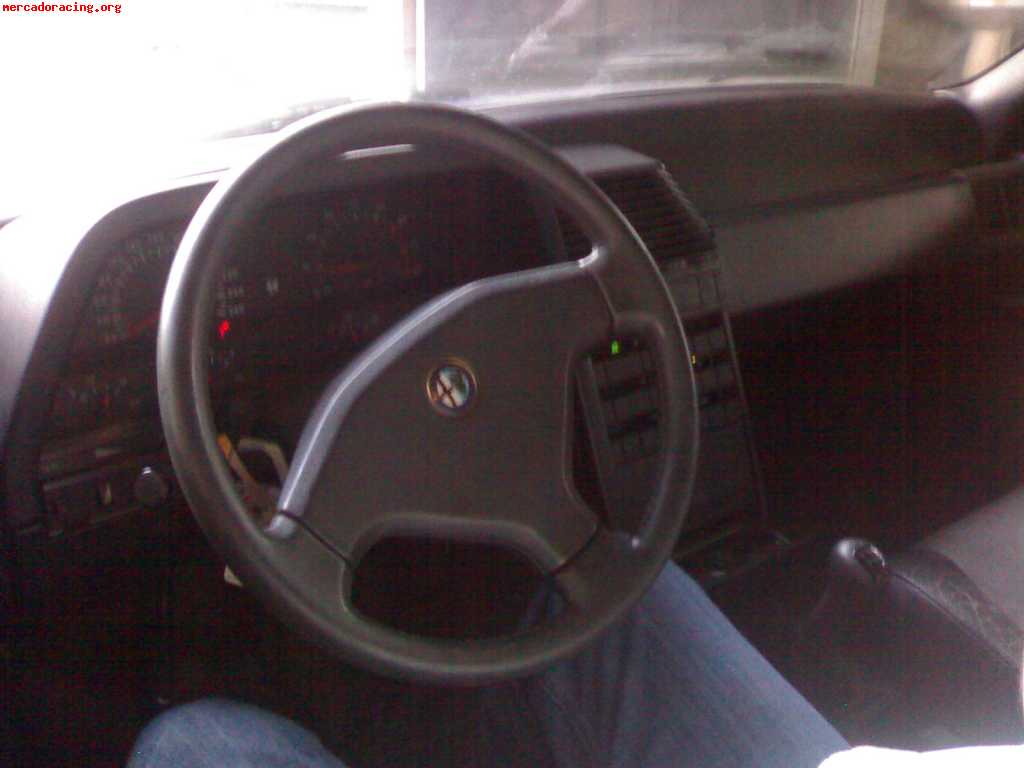 Se vende alfa romeo 164 3.0 v6, 192 caballos, 1.200€