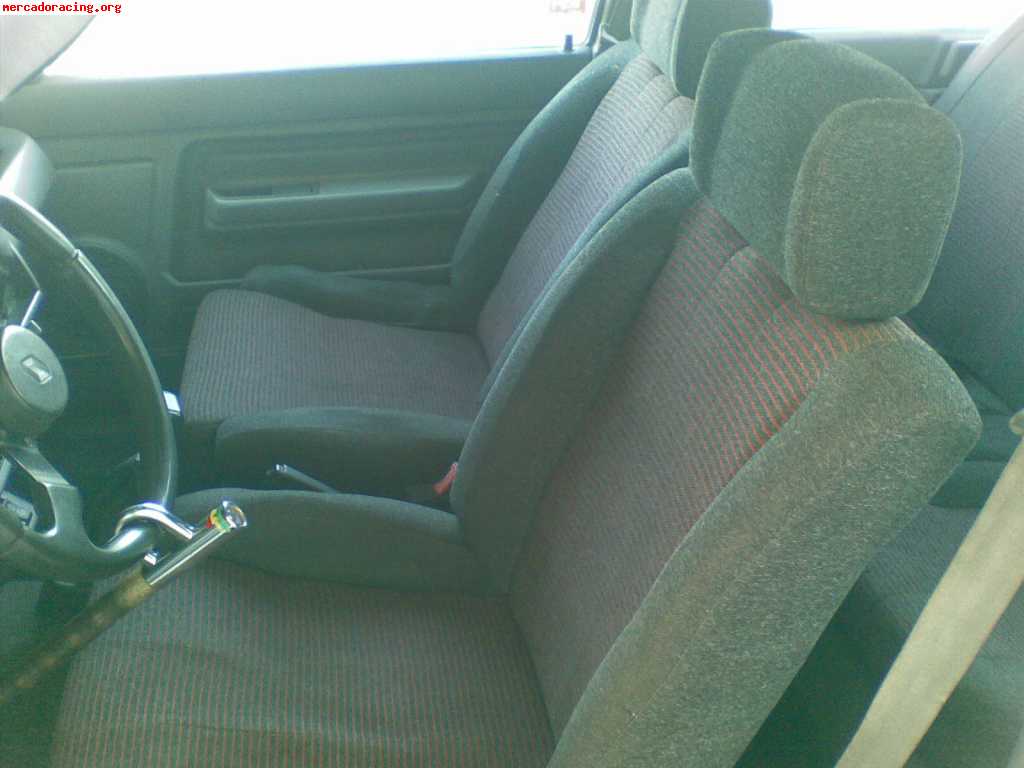 Se vende o se cambia r5 gt turbo del 87 - 3000 euros -