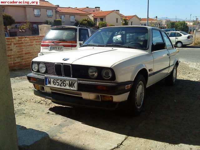 Bmw 320 e30 2900 euros