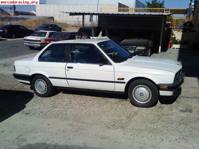 Bmw 320 e30 2900 euros