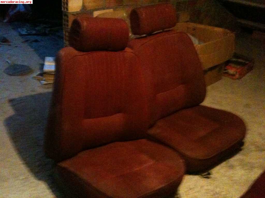 Material seat 124 y seat 127