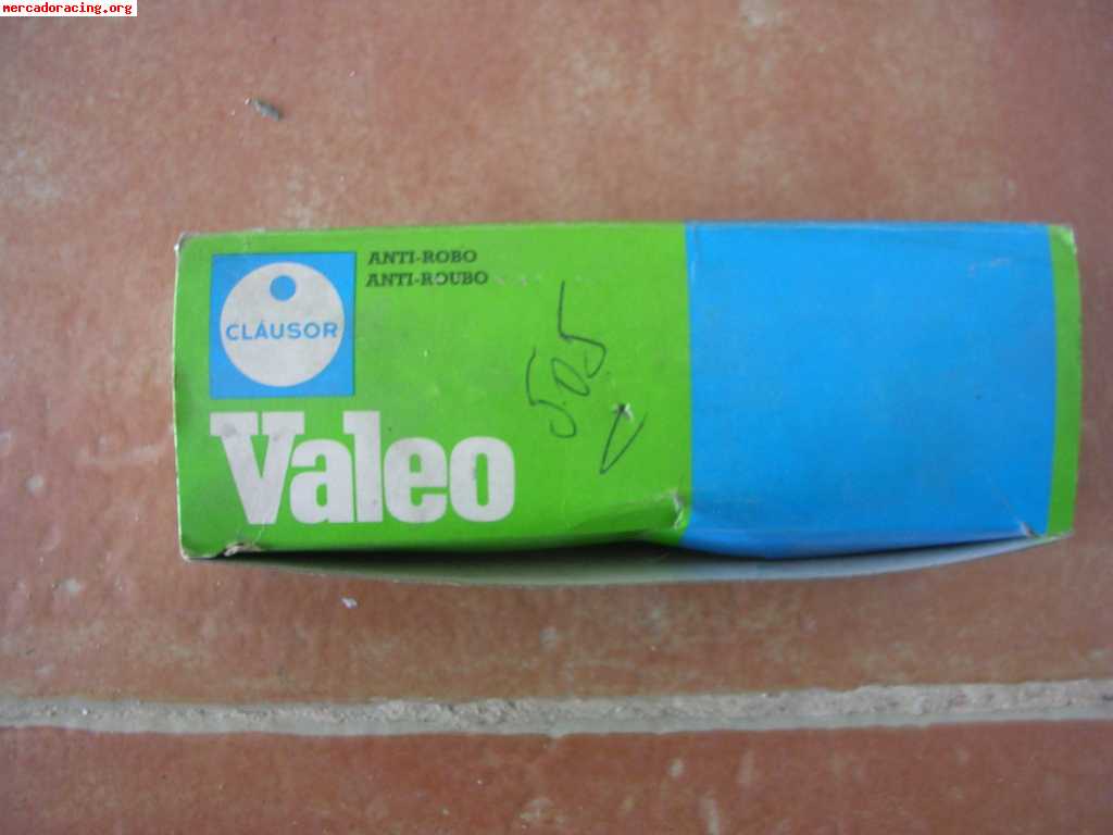 Vendo clausor para simca 100 y otro para peugeot 505 (nuevos