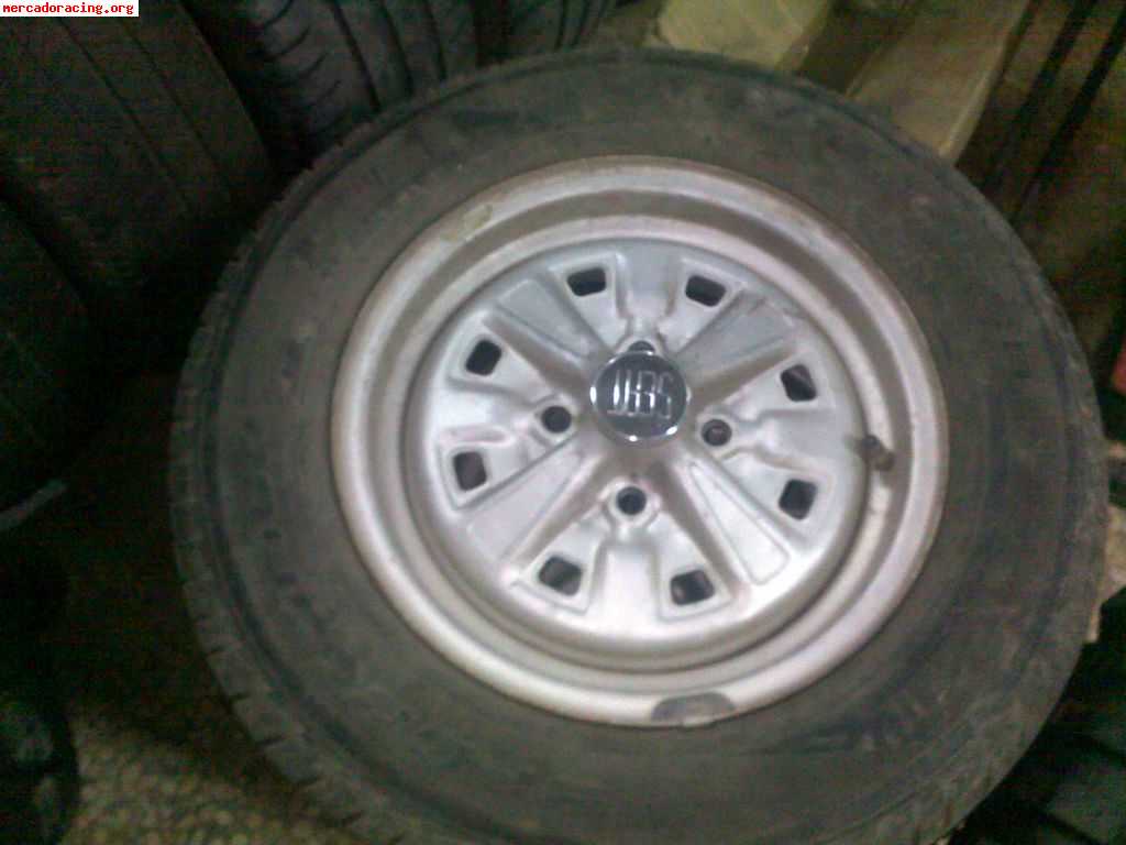 Gomas 175/70/13 con llanta seat