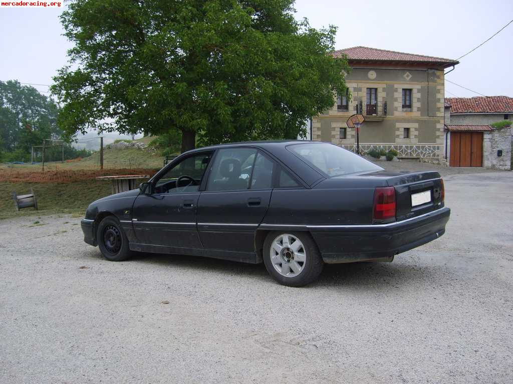 Opel omega 2,600i (150cv) 700e 