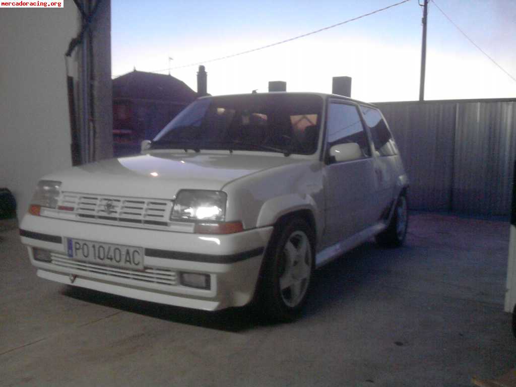 Vendo r5 gt turbo.