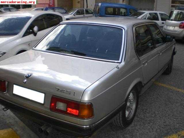 Bmw 745 i turbo 252 cv