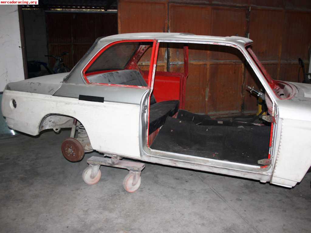 Bmw 2002 - 1502 para restaurar