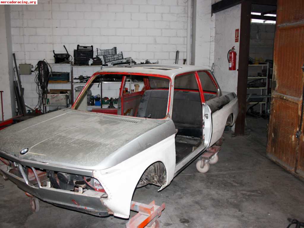 Bmw 2002 - 1502 para restaurar