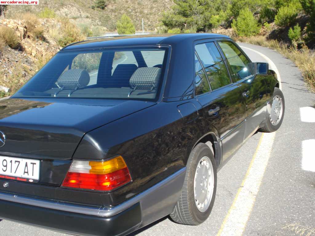 Vendo  mercedes 300 e 24 completamente nuevo