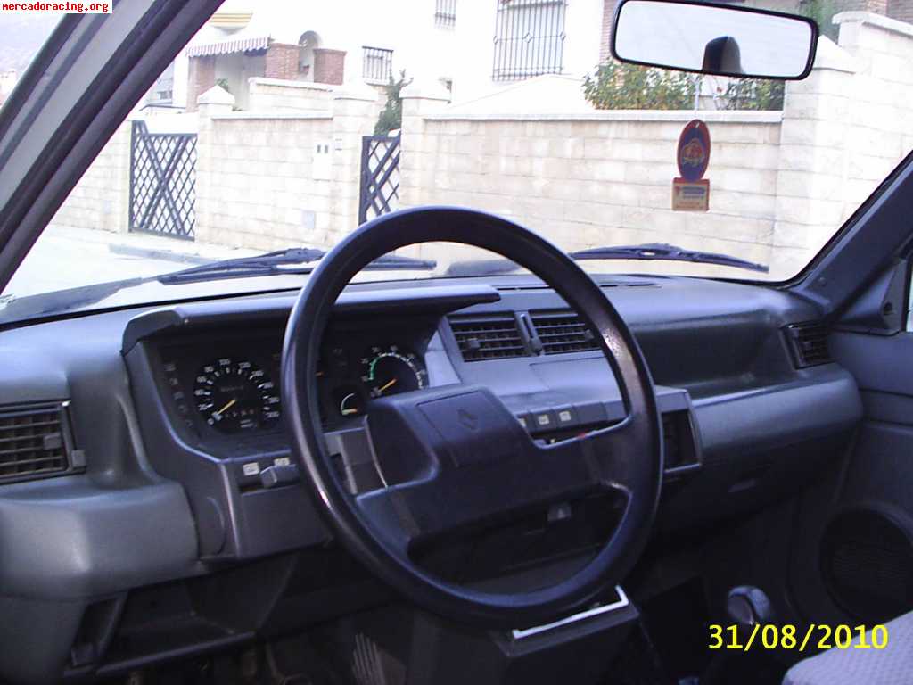 Renault super 5