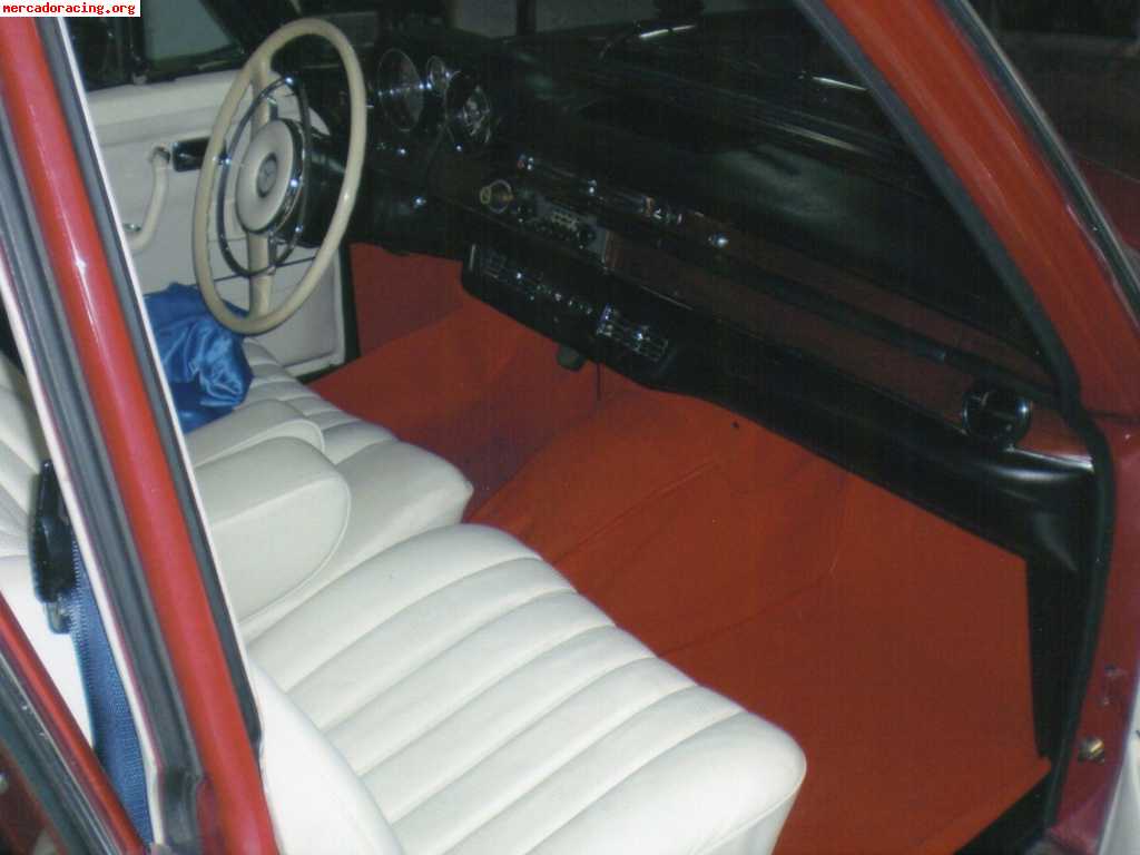 Se vende coche clasico mercedes benz 