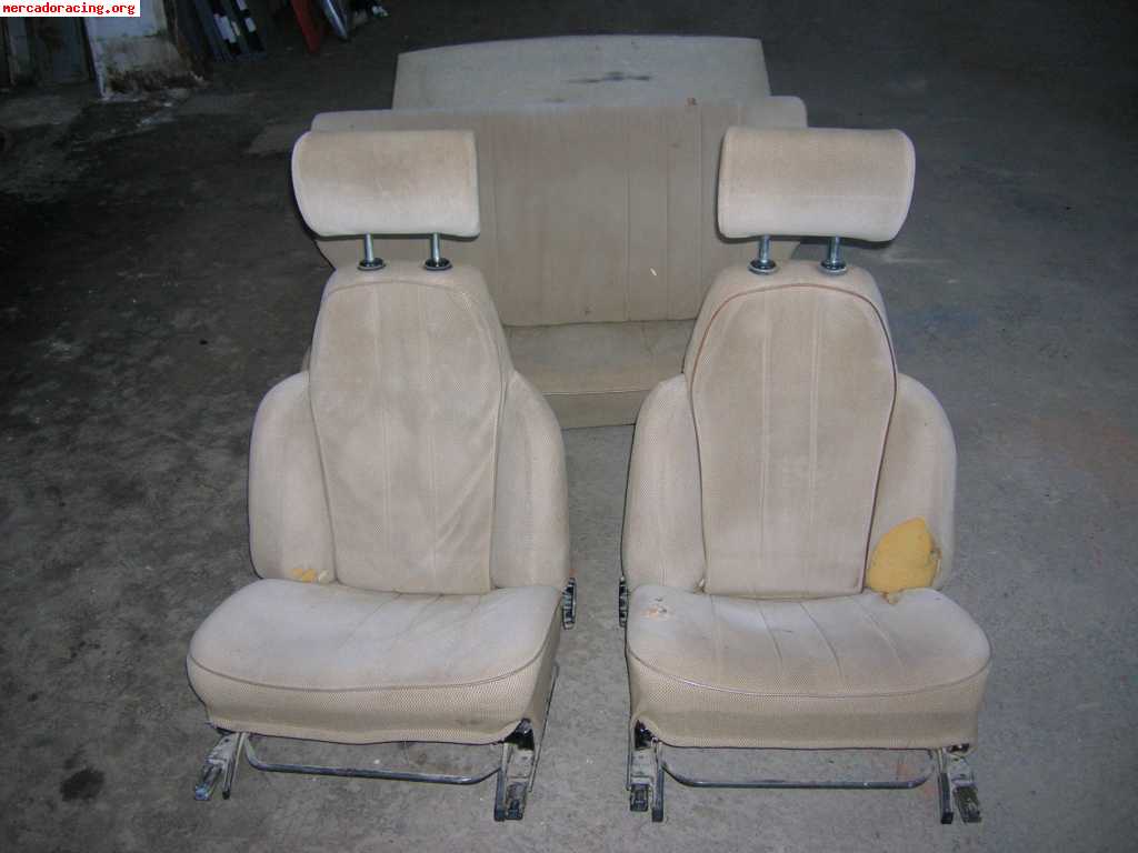 Vendo asientos y tapizados de r5 tx 