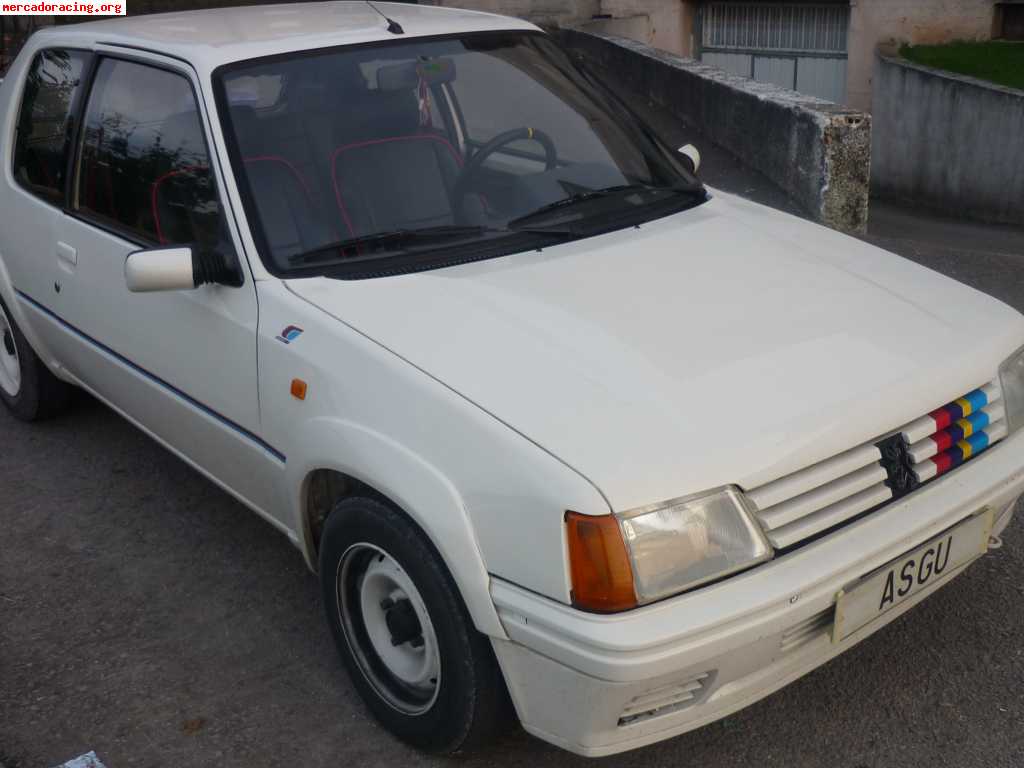 Vendo o cambio 205 rallye de serie por traccion trasera tipo