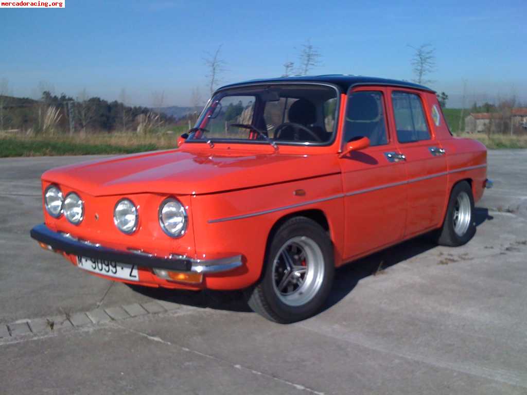 Renault 8