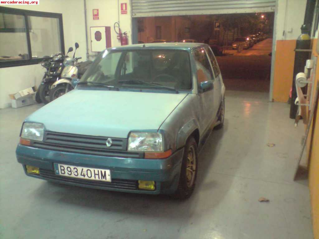 Se vende super 5 gt turbo del 86 2900euros con direccion asi