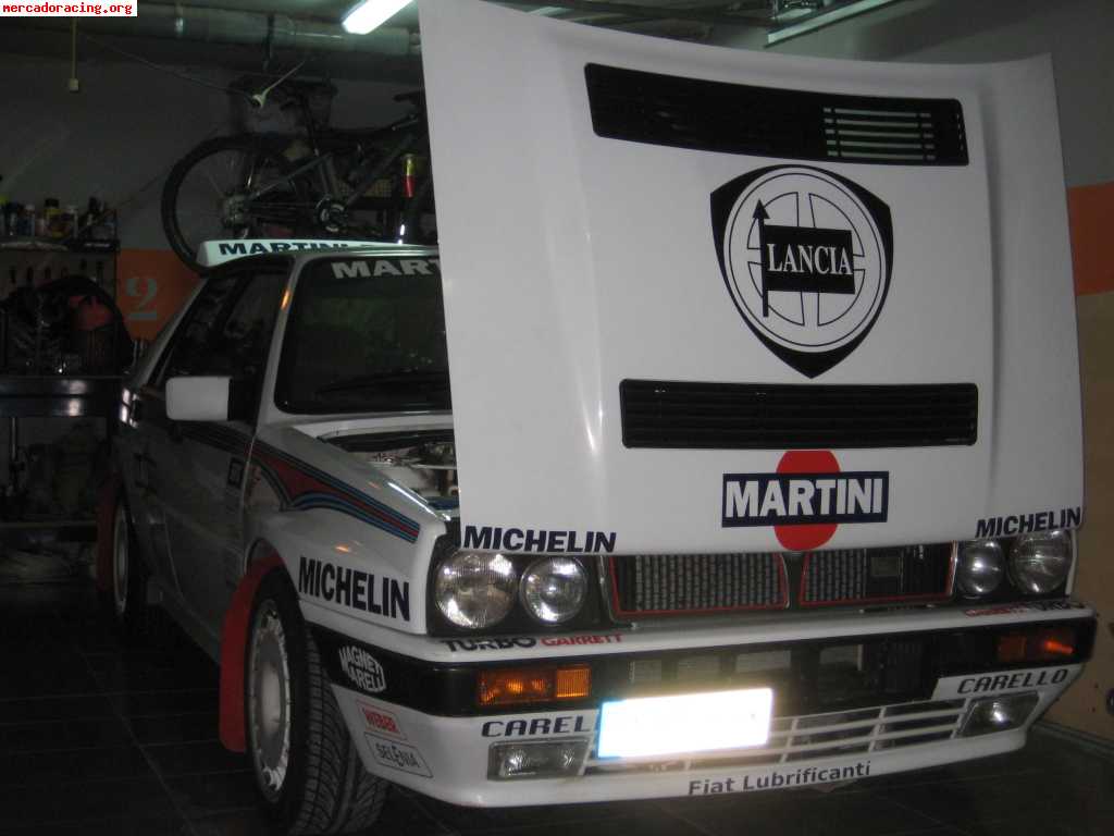 Lancia delta hf integrale 16v dec. martini