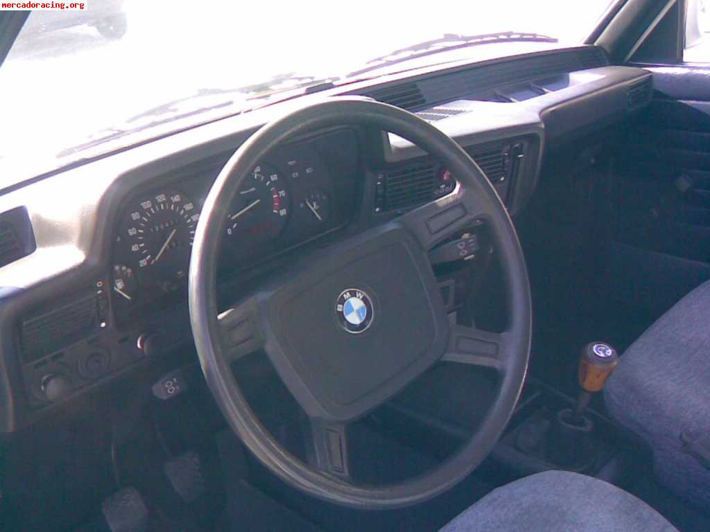 Vendo bmw 323i e21