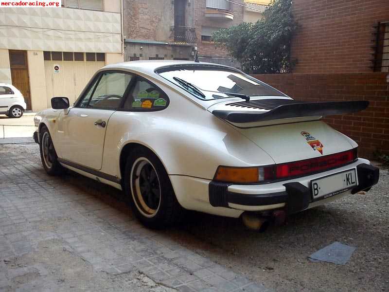 Porsche 911 sc carrera blanco de 1983, 3.2 cc. y 241 hp