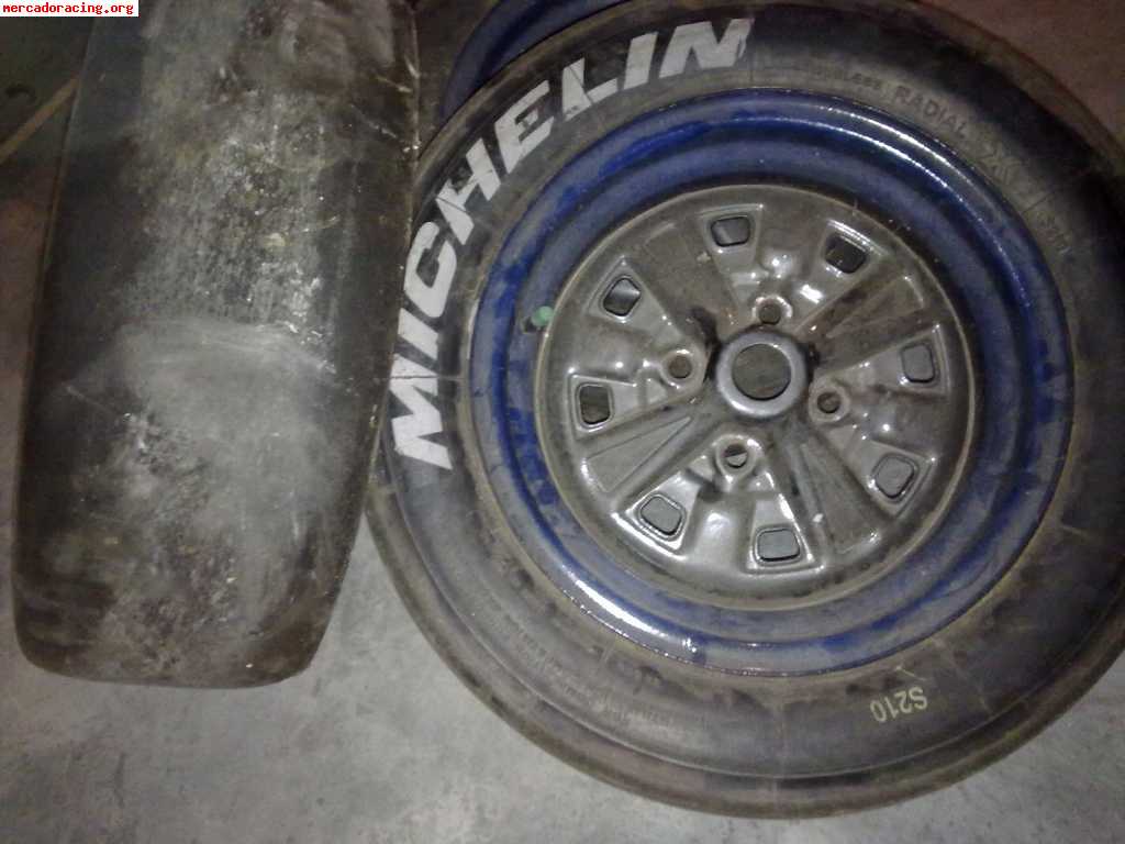 Vendo llantas de 124 2000