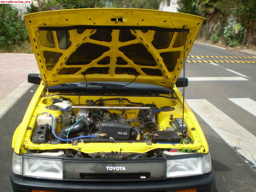 Toyota corolla twincam ae86