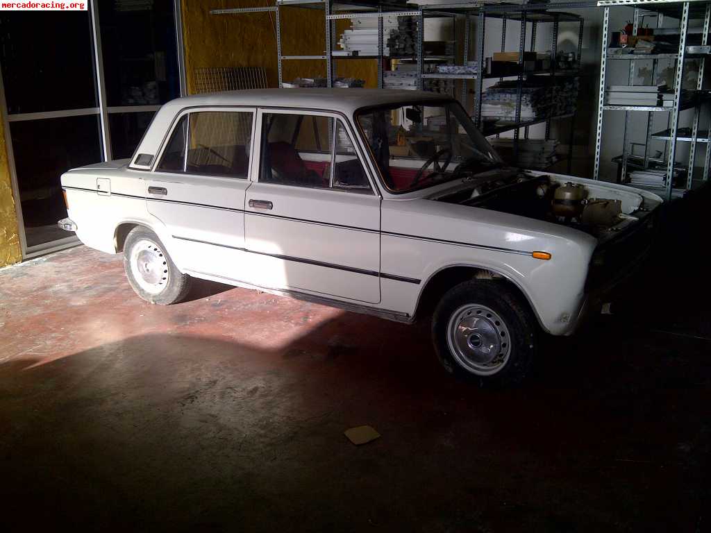 Seat 124fl y motor 1800cc.   1900€
