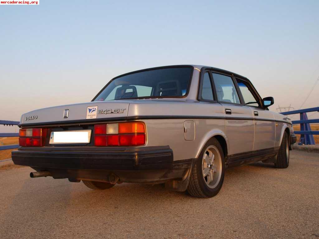 Volvo 240 glt 2.3 133 cv