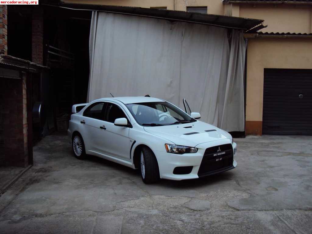 Se vende mitsubishi lancer evo x rs