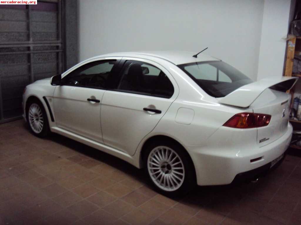 Se vende mitsubishi lancer evo x rs