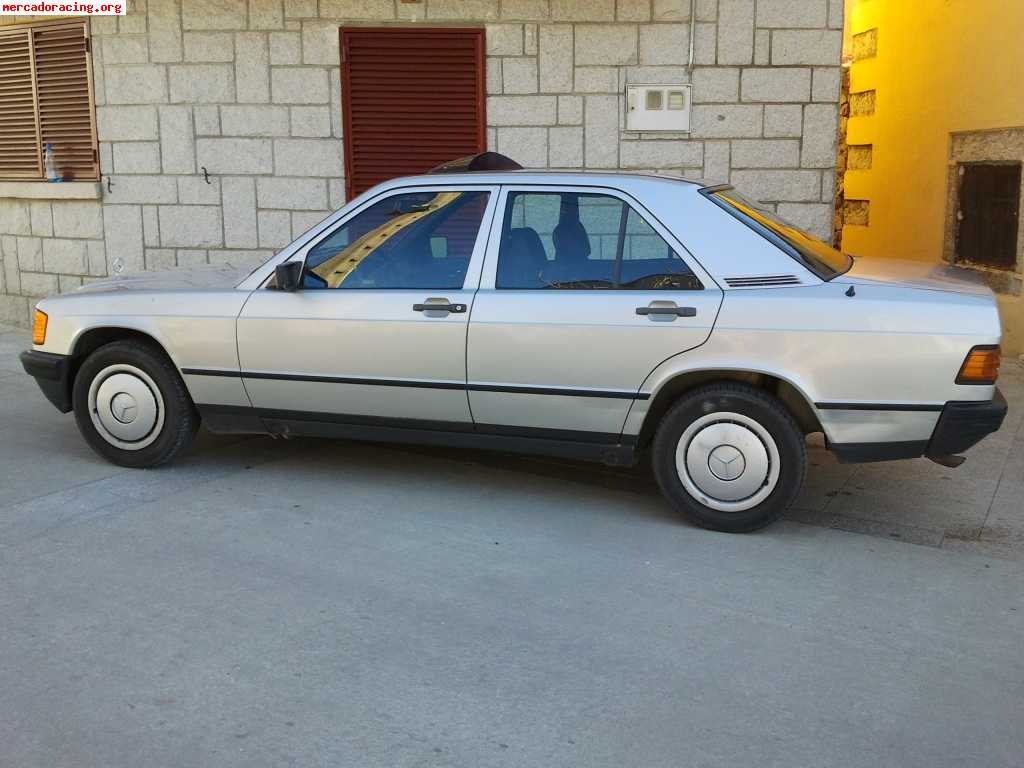 Mercedes 190 e 2.0 año 83