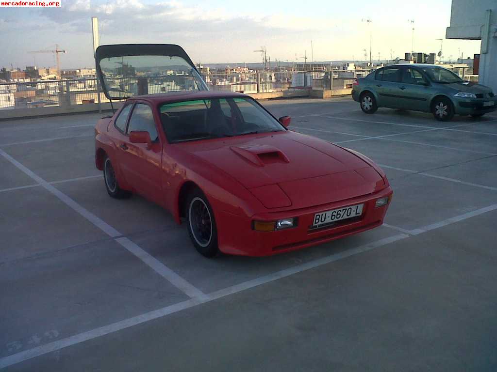 Porsche 924 restaurado