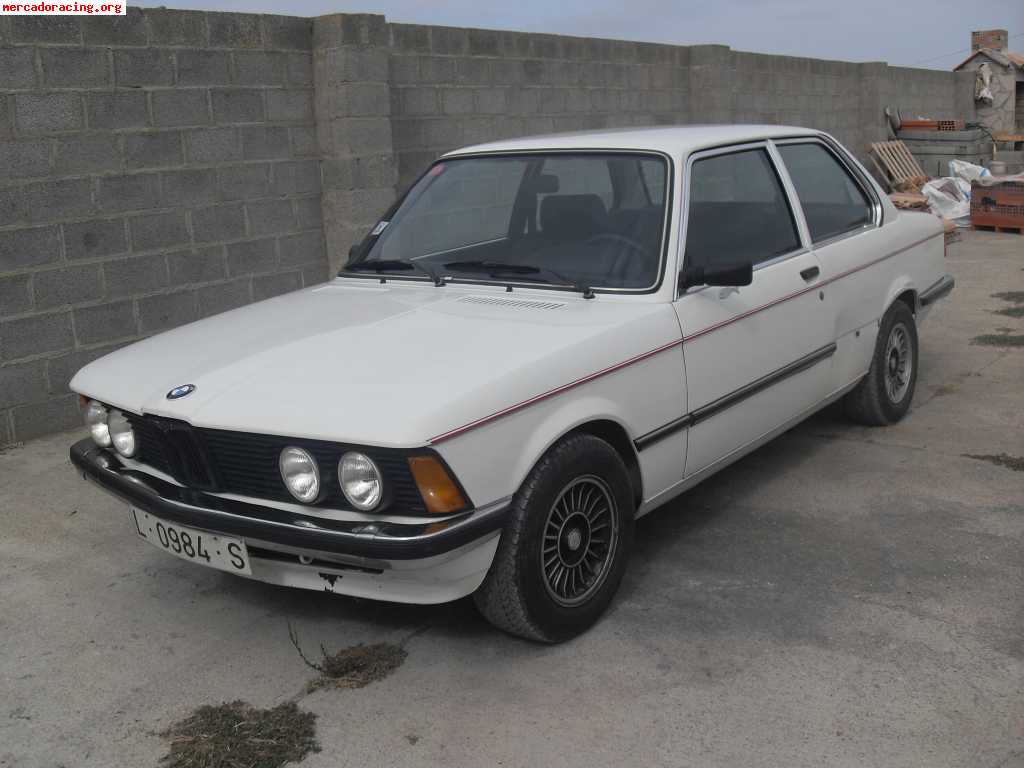 Se vende bmw 320 e21 carburacion año 75