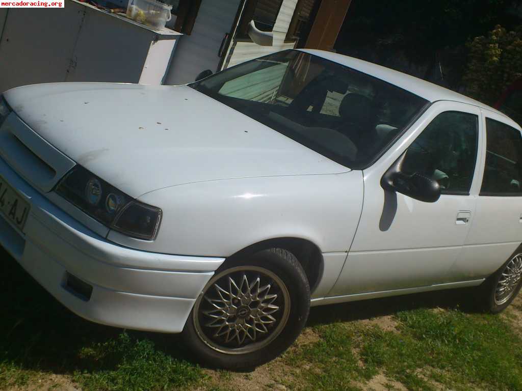 Opel vectra recien restaurado a capricho con muuuxos extras